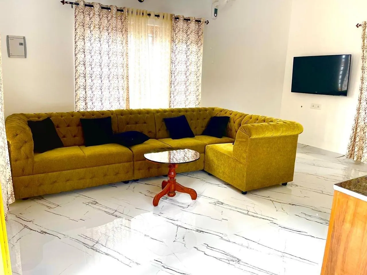 Minty Homestay Perumanseri Tatil Evi